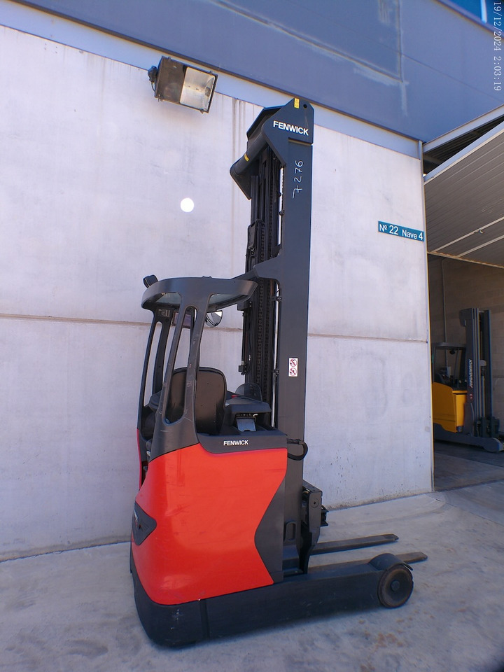 Linde R16-01 - Reach truck: picture 2 Linde R16-01 - Reach truck: picture 2