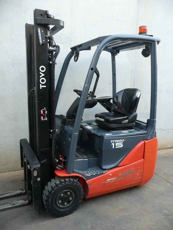Toyota 8FBE15T - Electric forklift: picture 3 Toyota 8FBE15T - Electric forklift: picture 3
