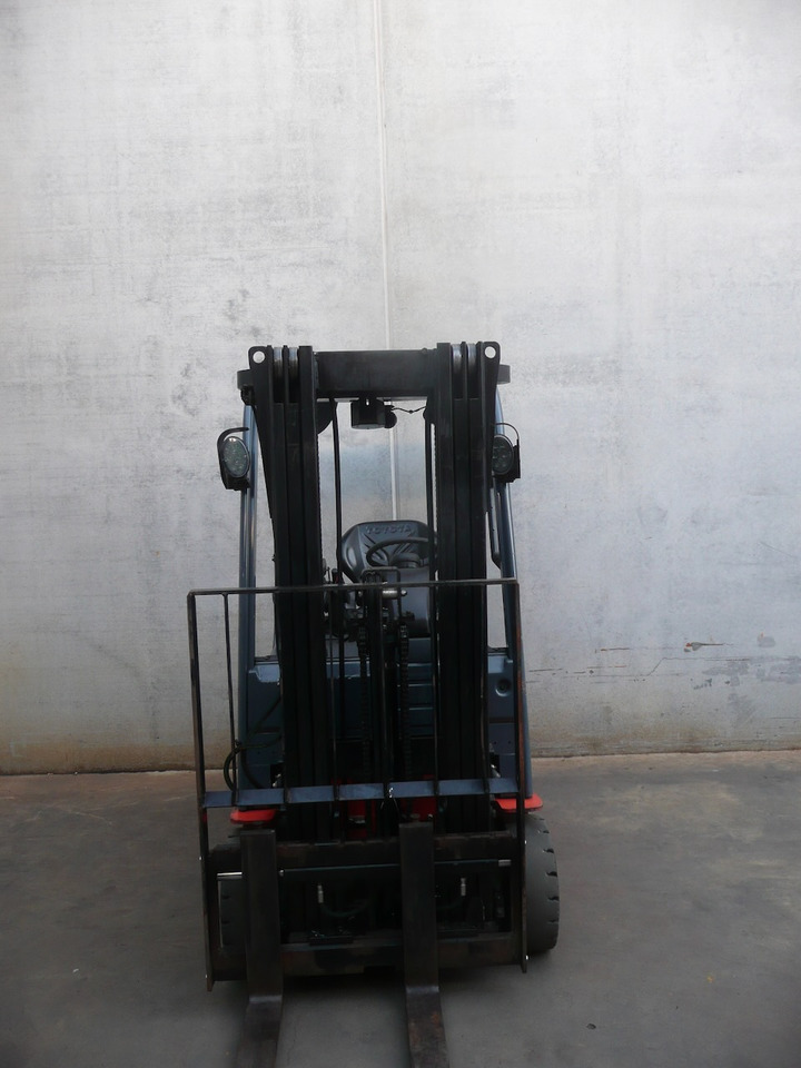 Toyota 8FBE16T - Electric forklift: picture 5 Toyota 8FBE16T - Electric forklift: picture 5