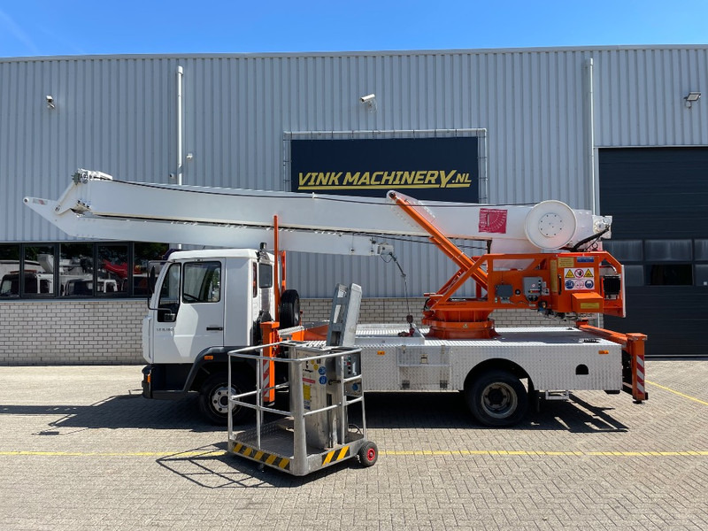 Klaas K 28-34 - All terrain crane: picture 1 Klaas K 28-34 - All terrain crane: picture 1
