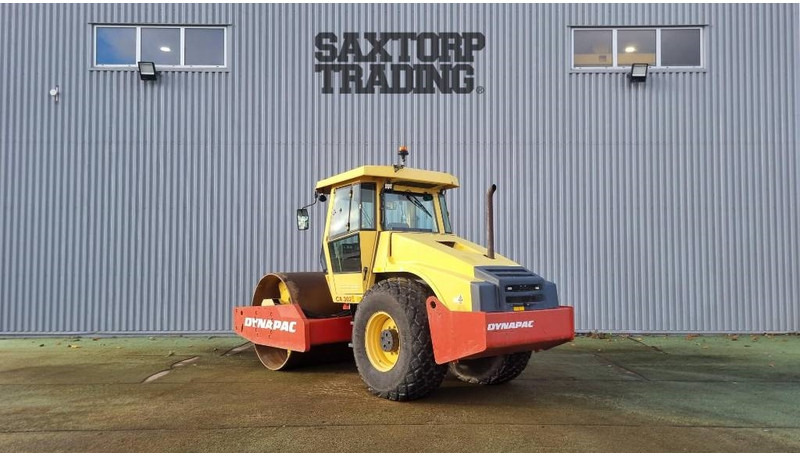 Dynapac CA302D, Vält - Roller: picture 3 Dynapac CA302D, Vält - Roller: picture 3