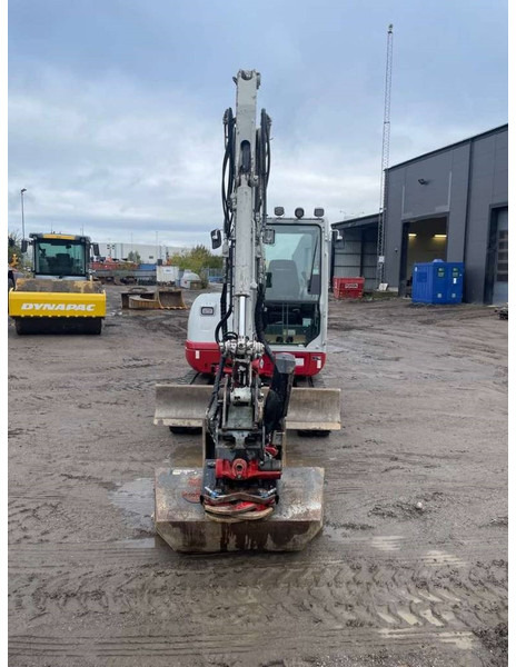 Takeuchi TB 240 - Mini excavator: picture 3 Takeuchi TB 240 - Mini excavator: picture 3