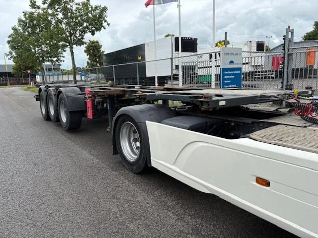 Pacton Containerchassis 20/30ft 2 lift axles ADR TuV 09-2025 - Container transporter/ Swap body semi-trailer: picture 3 Pacton Containerchassis 20/30ft 2 lift axles ADR TuV 09-2025 - Container transporter/ Swap body semi-trailer: picture 3