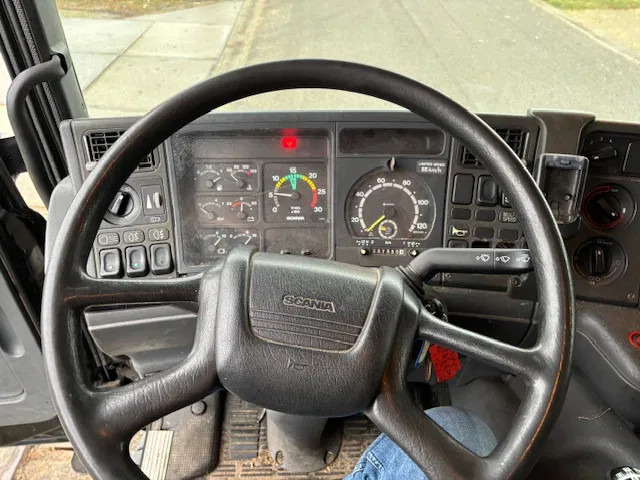 Cab chassis truck Scania P94-220 Chassis curtainslider DB 4X2 NA 65115 Low Milage: picture 15 Cab chassis truck Scania P94-220 Chassis curtainslider DB 4X2 NA 65115 Low Milage: picture 15