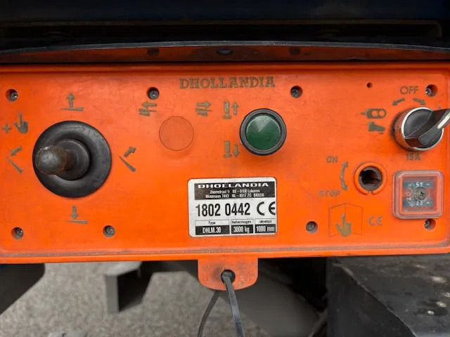 Cab chassis truck Scania P94-220 Chassis curtainslider DB 4X2 NA 65115 Low Milage: picture 11 Cab chassis truck Scania P94-220 Chassis curtainslider DB 4X2 NA 65115 Low Milage: picture 11