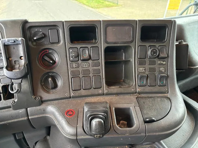 Cab chassis truck Scania P94-220 Chassis curtainslider DB 4X2 NA 65115 Low Milage: picture 17 Cab chassis truck Scania P94-220 Chassis curtainslider DB 4X2 NA 65115 Low Milage: picture 17