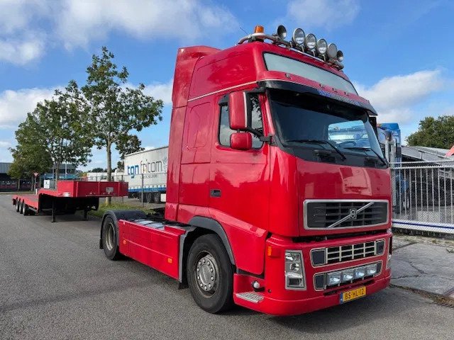 Volvo FH 12 480 Globe XL Euro 5 7B chassis tyres new - Tractor unit: picture 3 Volvo FH 12 480 Globe XL Euro 5 7B chassis tyres new - Tractor unit: picture 3