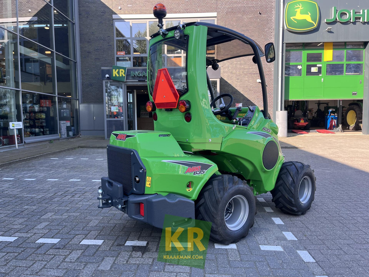 635 TDL Avant - Compact loader: picture 1 635 TDL Avant - Compact loader: picture 1