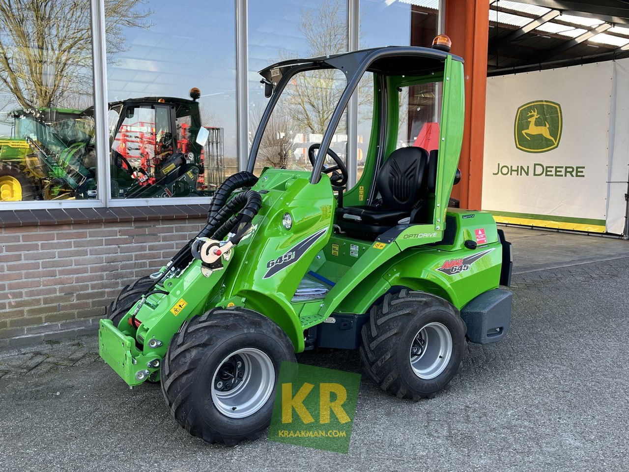 645 TDL Avant - Compact loader: picture 1 645 TDL Avant - Compact loader: picture 1