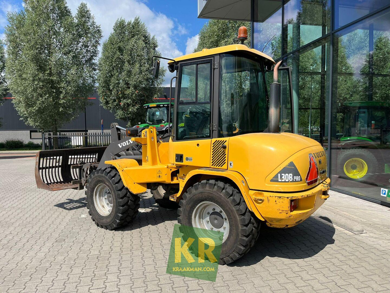 L30B Volvo - Wheel loader: picture 2 L30B Volvo - Wheel loader: picture 2
