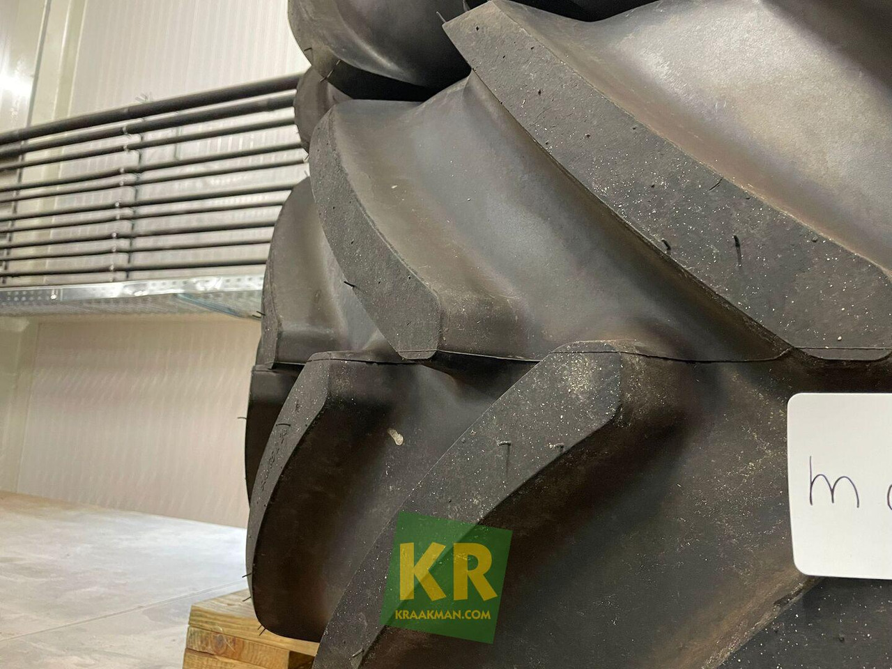 Michelin Multibib 540/65R24  - Wheel and tire package for Agricultural machinery: picture 2 Michelin Multibib 540/65R24  - Wheel and tire package for Agricultural machinery: picture 2