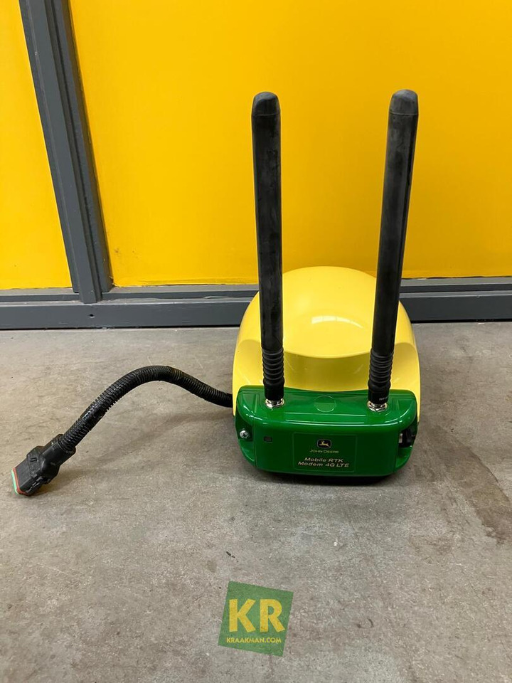 Starfire 6000 ontvanger John Deere - Navigation system for Agricultural machinery: picture 2 Starfire 6000 ontvanger John Deere - Navigation system for Agricultural machinery: picture 2