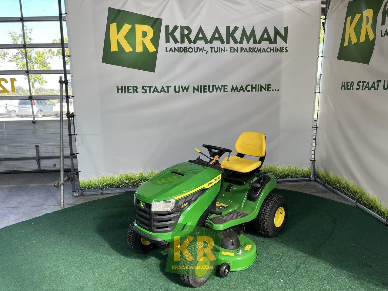 X127 John Deere - Garden mower: picture 1 X127 John Deere - Garden mower: picture 1