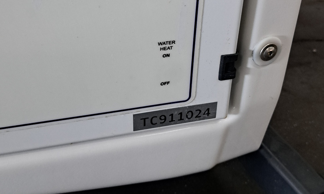 Supra 550 – TC911024 # 18546 - Refrigerator unit: picture 2 Supra 550 – TC911024 # 18546 - Refrigerator unit: picture 2