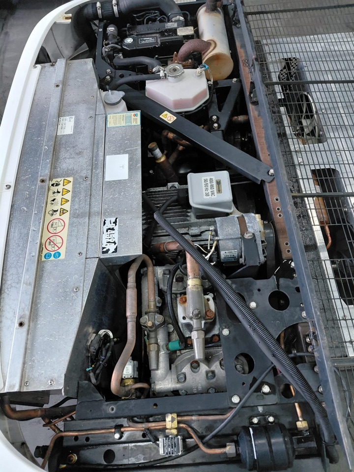 Thermo King T-1000 R S/N : GLW1141629 - Refrigerator unit: picture 5 Thermo King T-1000 R S/N : GLW1141629 - Refrigerator unit: picture 5