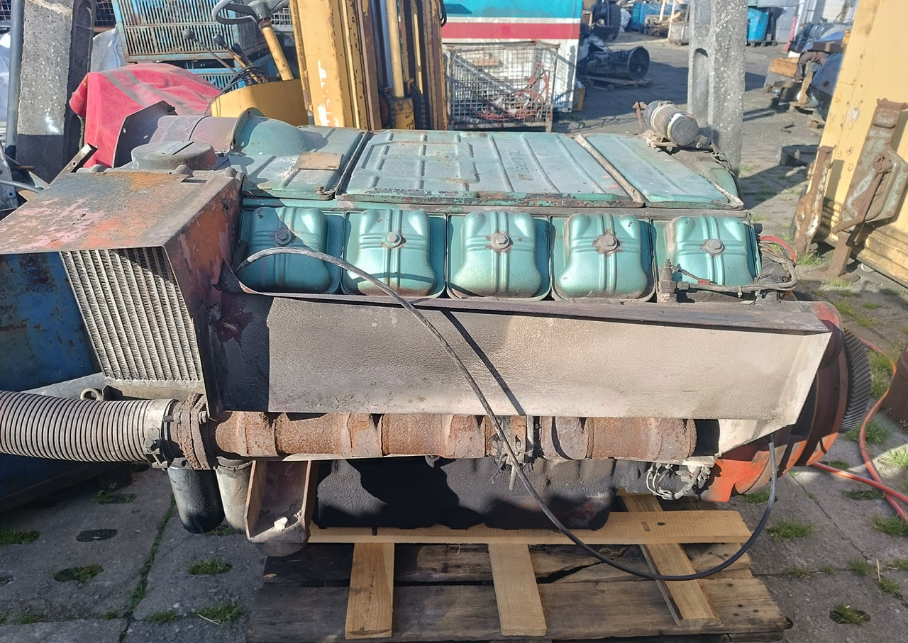 DEUTZ F 10 L 413 F F10L413F 256 HP / 305 HP - Engine and parts for Industrial equipment: picture 1 DEUTZ F 10 L 413 F F10L413F 256 HP / 305 HP - Engine and parts for Industrial equipment: picture 1