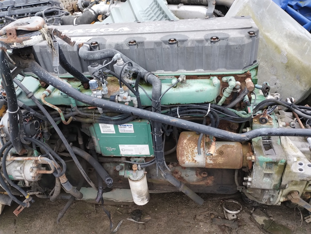 VOLVO FH12 FM12 FL10 FM10 D12A420 D12D380 8500, 8700, 9700, 9900, B12 - Engine and parts for Truck: picture 3 VOLVO FH12 FM12 FL10 FM10 D12A420 D12D380 8500, 8700, 9700, 9900, B12 - Engine and parts for Truck: picture 3