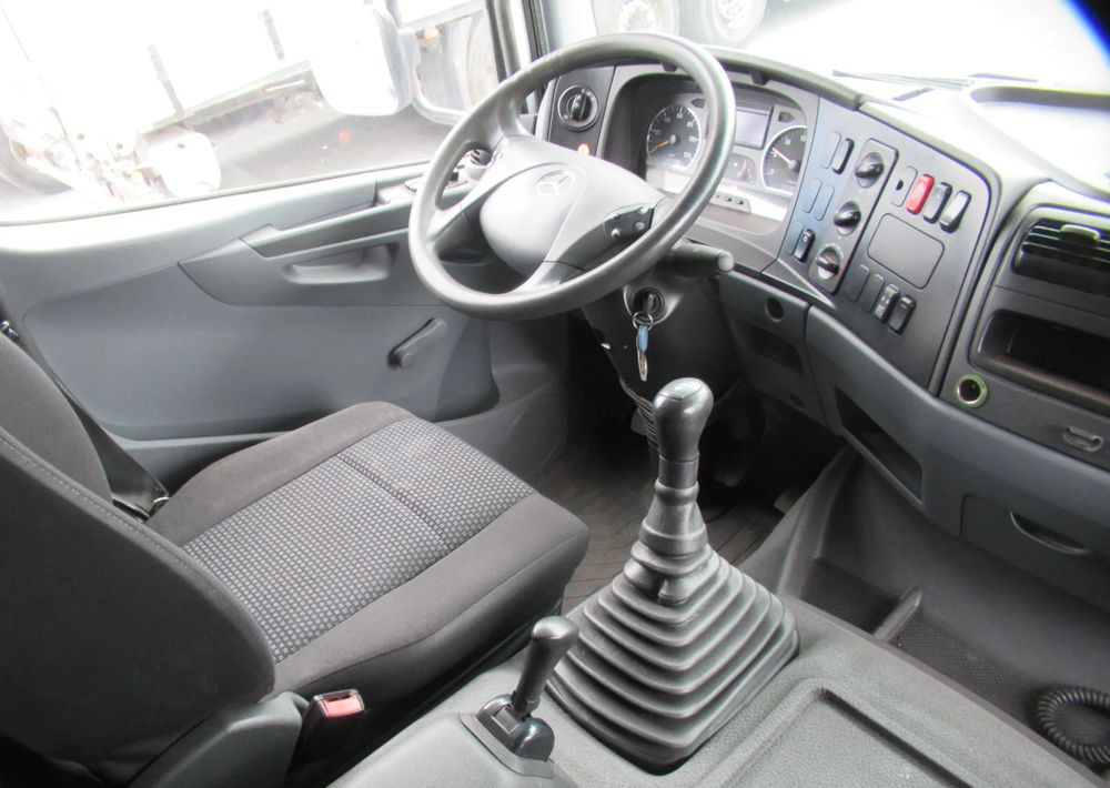 Mercedes-Benz Atego 1224 - Garbage truck: picture 5 Mercedes-Benz Atego 1224 - Garbage truck: picture 5