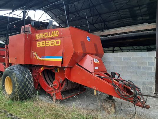 MASSEY FERGUSON, FENDT, HESSTON, NEW HOLLAND - Spare parts: picture 1 MASSEY FERGUSON, FENDT, HESSTON, NEW HOLLAND - Spare parts: picture 1