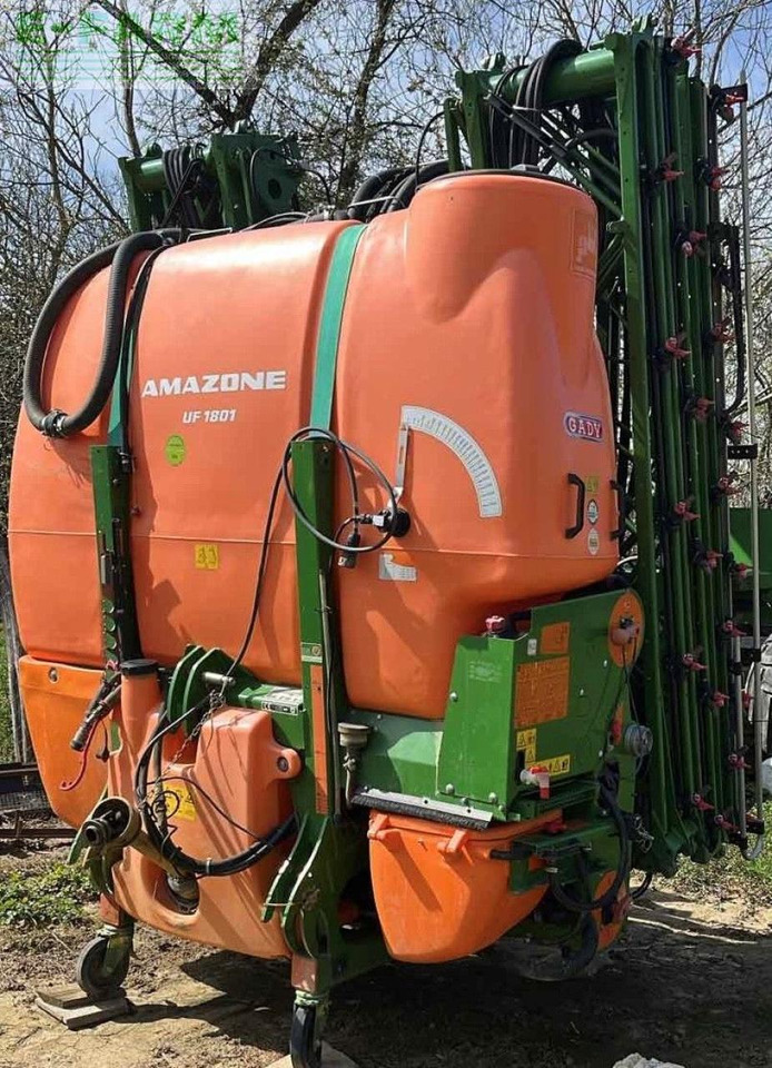 Amazone - Trailed sprayer: picture 3 Amazone - Trailed sprayer: picture 3