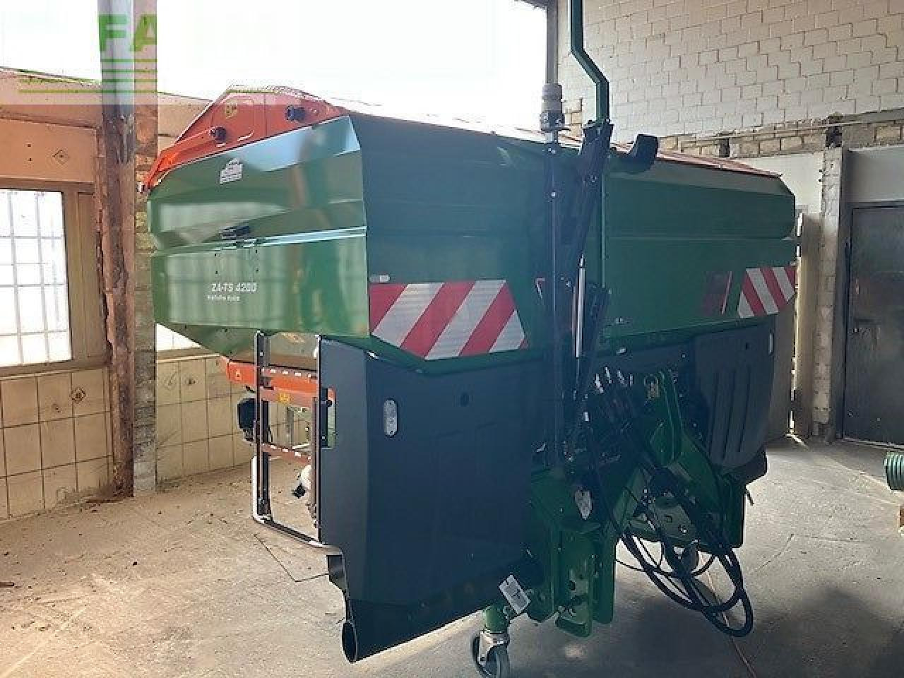 Amazone düngerstreuer za ultra 4200 - Fertilizer spreader: picture 2 Amazone düngerstreuer za ultra 4200 - Fertilizer spreader: picture 2