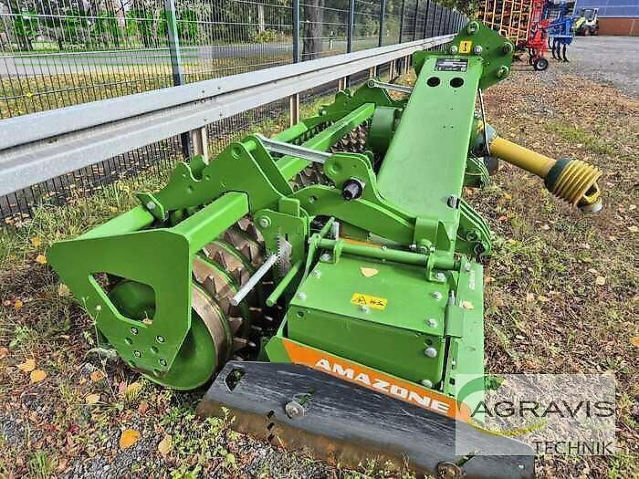 Amazone kx 3001 - Soil tillage equipment: picture 5 Amazone kx 3001 - Soil tillage equipment: picture 5