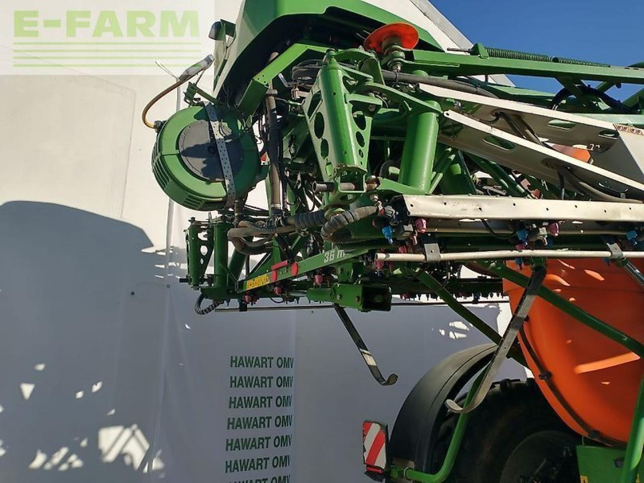 Amazone ux 11201 super (36m) - Trailed sprayer: picture 4 Amazone ux 11201 super (36m) - Trailed sprayer: picture 4