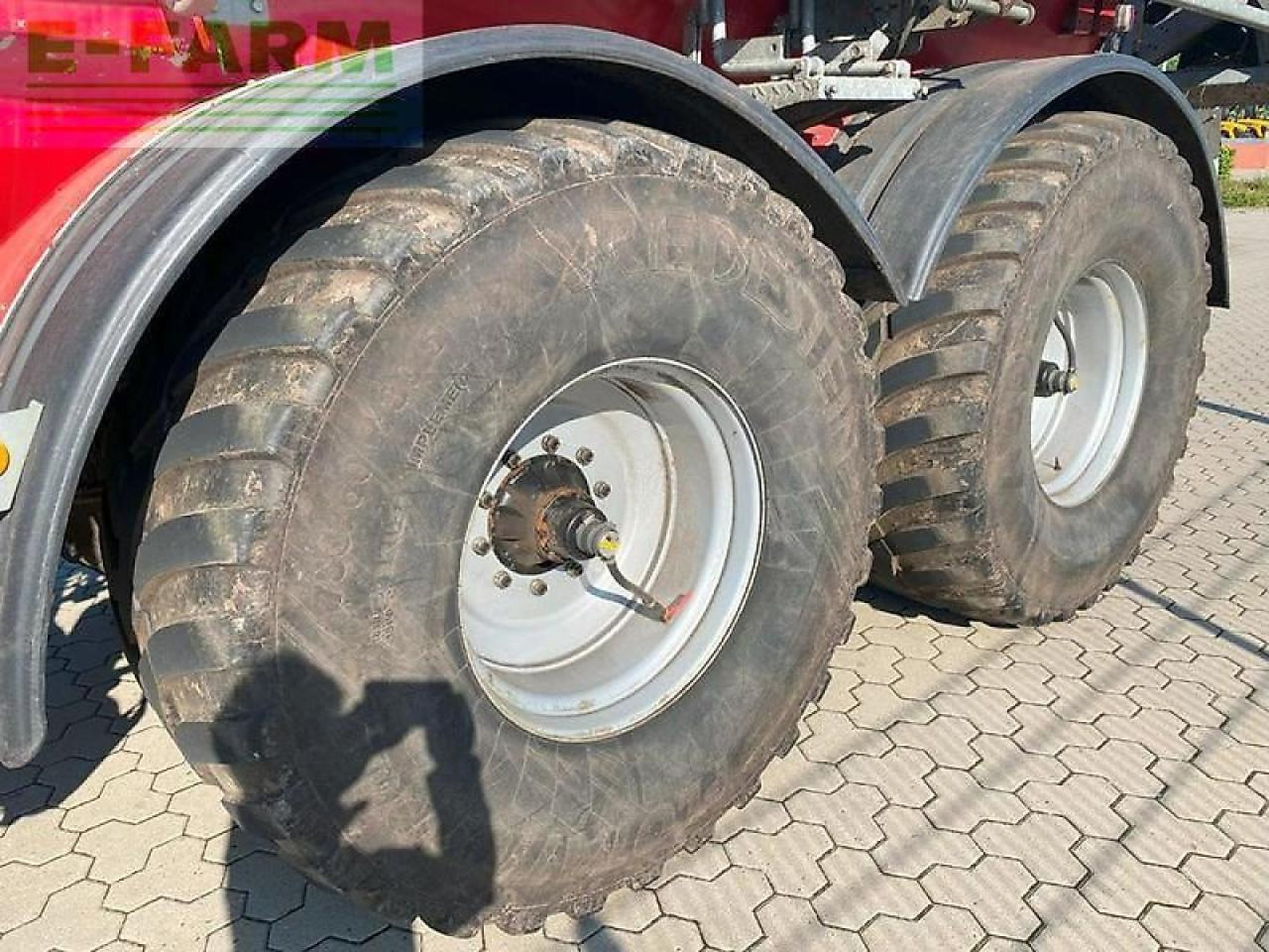 BSA ptw 185 + bomech multi 18 + isobus - Fertilizing equipment: picture 4 BSA ptw 185 + bomech multi 18 + isobus - Fertilizing equipment: picture 4