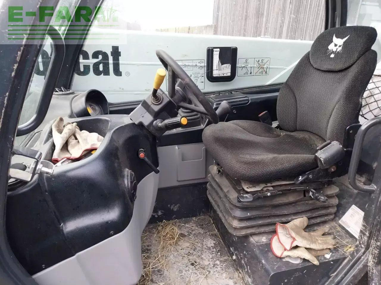 Bobcat 30.60 - Telescopic handler: picture 4 Bobcat 30.60 - Telescopic handler: picture 4