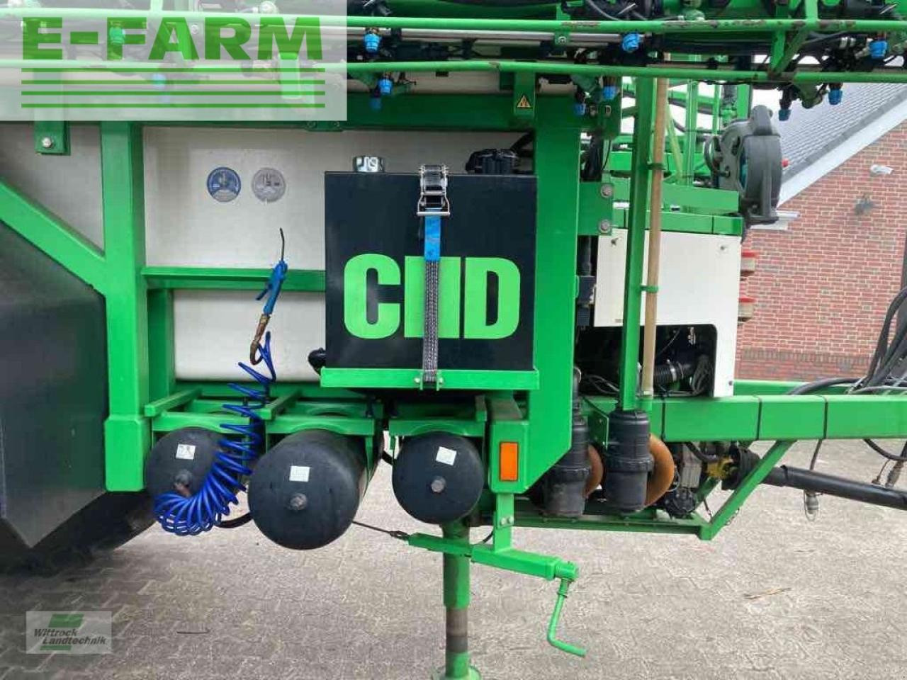 CHD f7039a - Trailed sprayer: picture 3 CHD f7039a - Trailed sprayer: picture 3