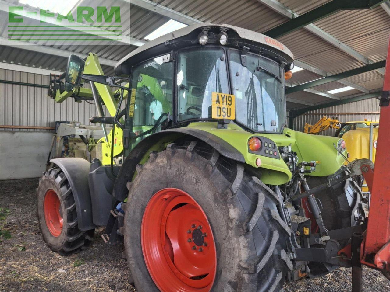 CLAAS ARION 420 - Farm tractor: picture 3 CLAAS ARION 420 - Farm tractor: picture 3