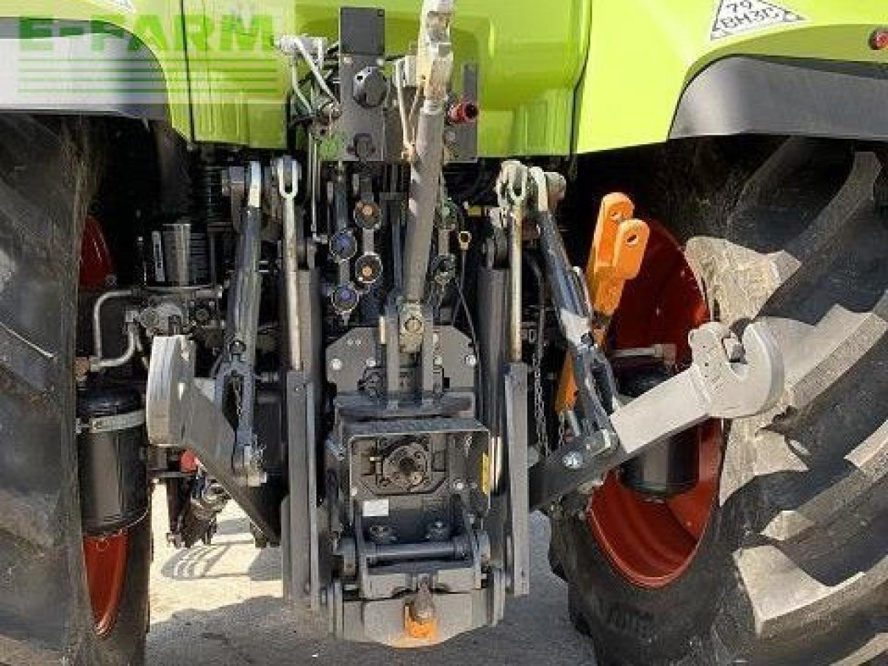 CLAAS ARION 610 - Farm tractor: picture 5 CLAAS ARION 610 - Farm tractor: picture 5