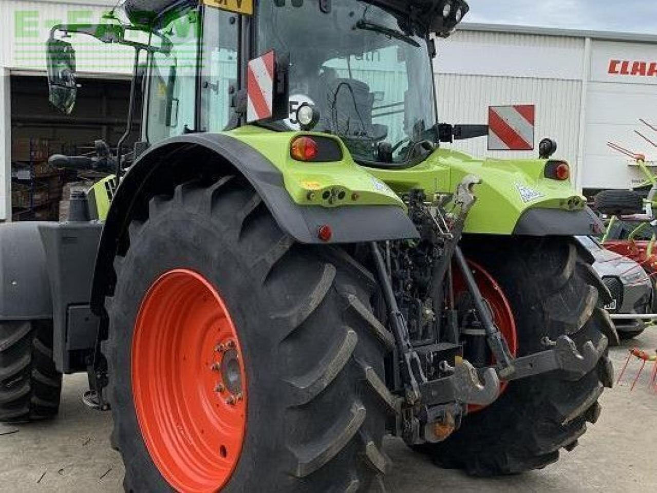 CLAAS ARION 630 - Farm tractor: picture 3 CLAAS ARION 630 - Farm tractor: picture 3