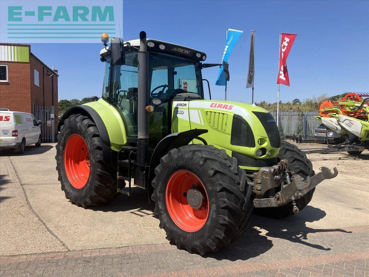 CLAAS ARION 640 - Farm tractor: picture 4 CLAAS ARION 640 - Farm tractor: picture 4