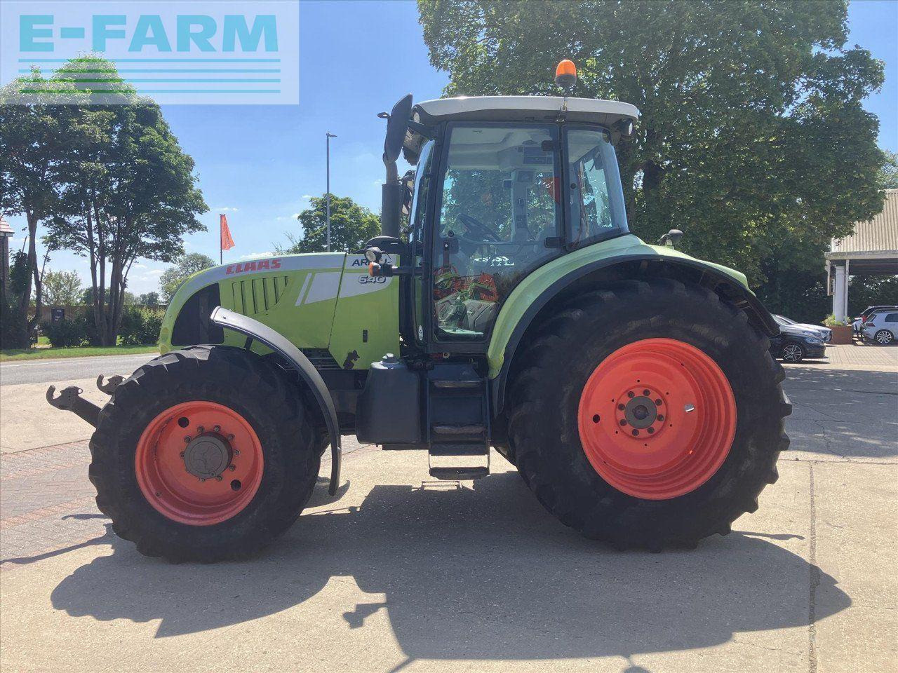 CLAAS ARION 640 - Farm tractor: picture 1 CLAAS ARION 640 - Farm tractor: picture 1