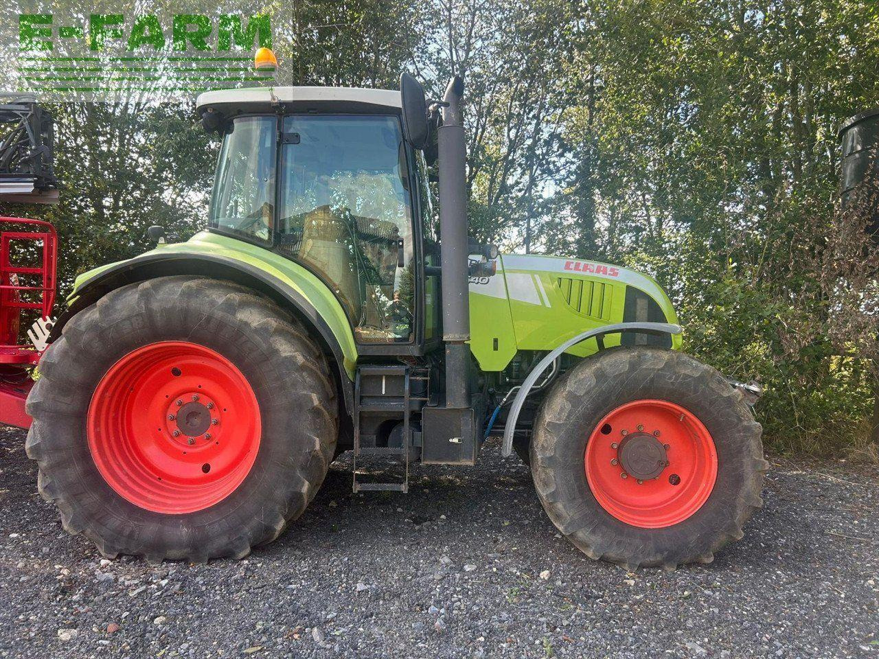 Farm tractor CLAAS ARION 640: picture 6