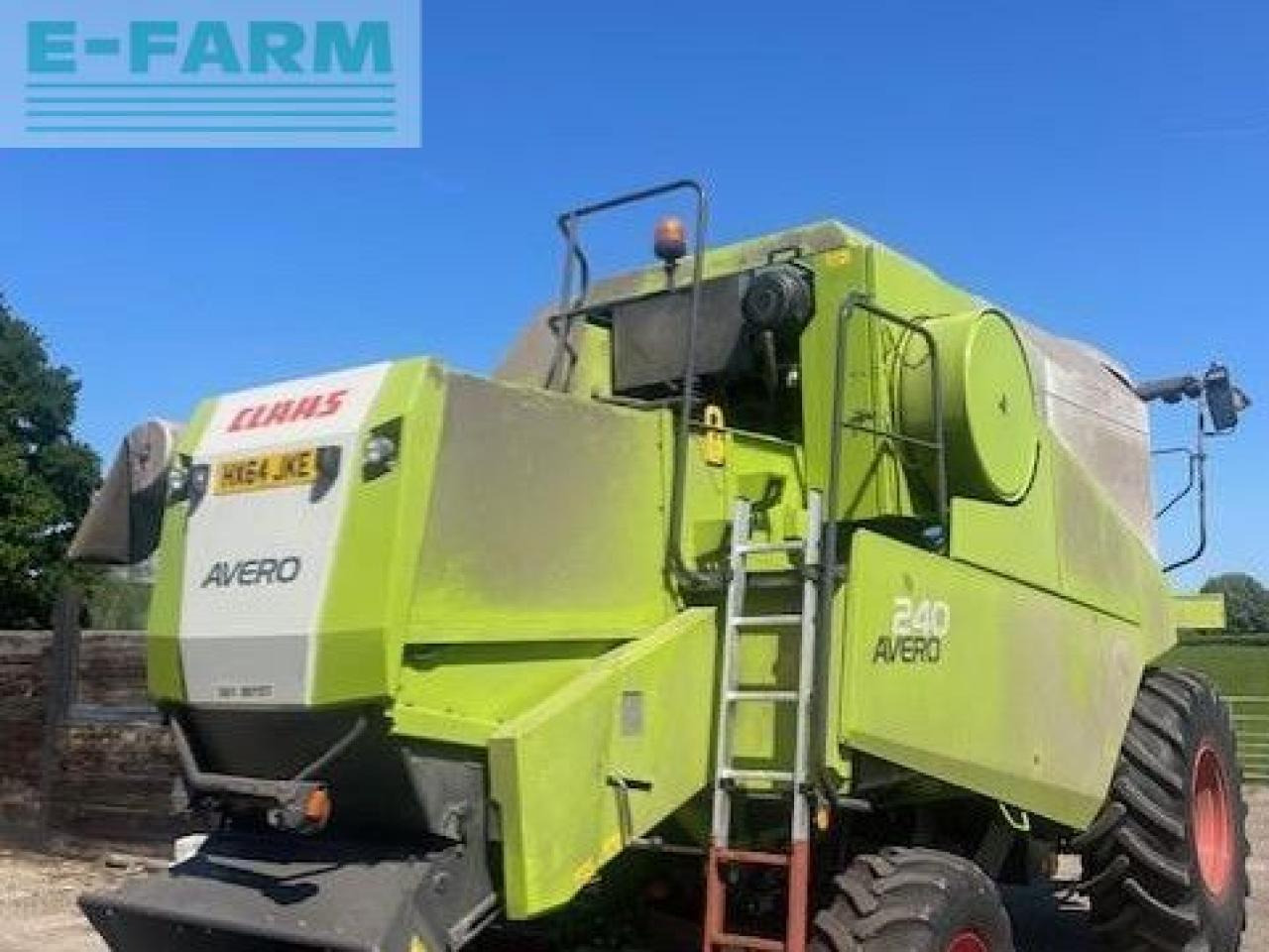 CLAAS AVERO 240 - Combine harvester: picture 2 CLAAS AVERO 240 - Combine harvester: picture 2
