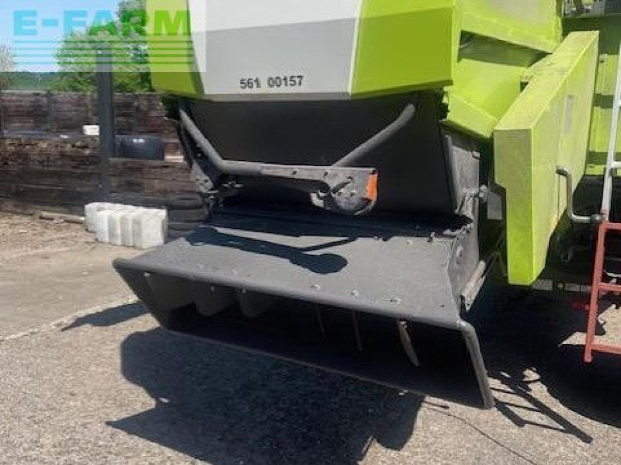 CLAAS AVERO 240 - Combine harvester: picture 4 CLAAS AVERO 240 - Combine harvester: picture 4