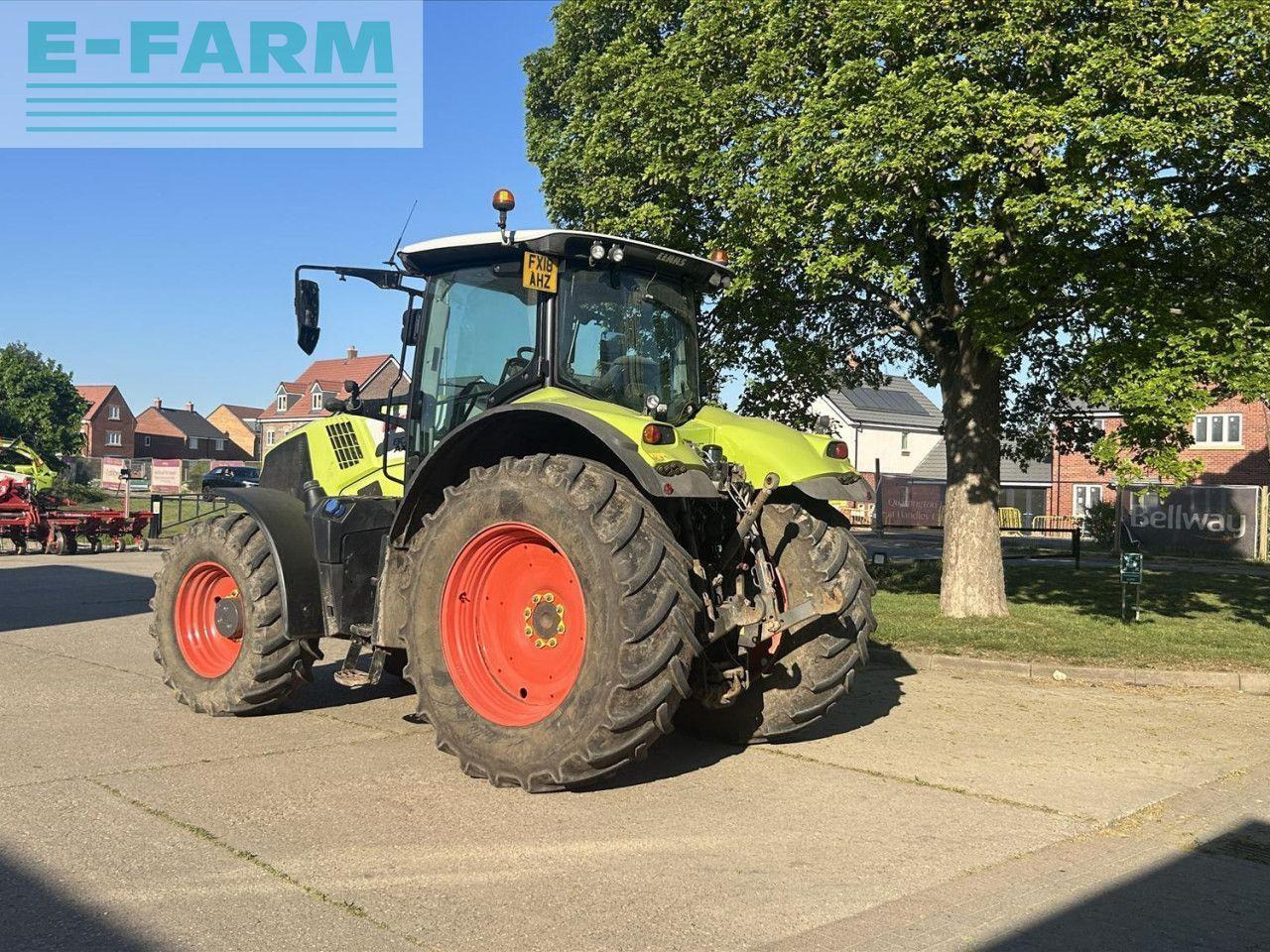 CLAAS AXION 800 - Farm tractor: picture 5 CLAAS AXION 800 - Farm tractor: picture 5