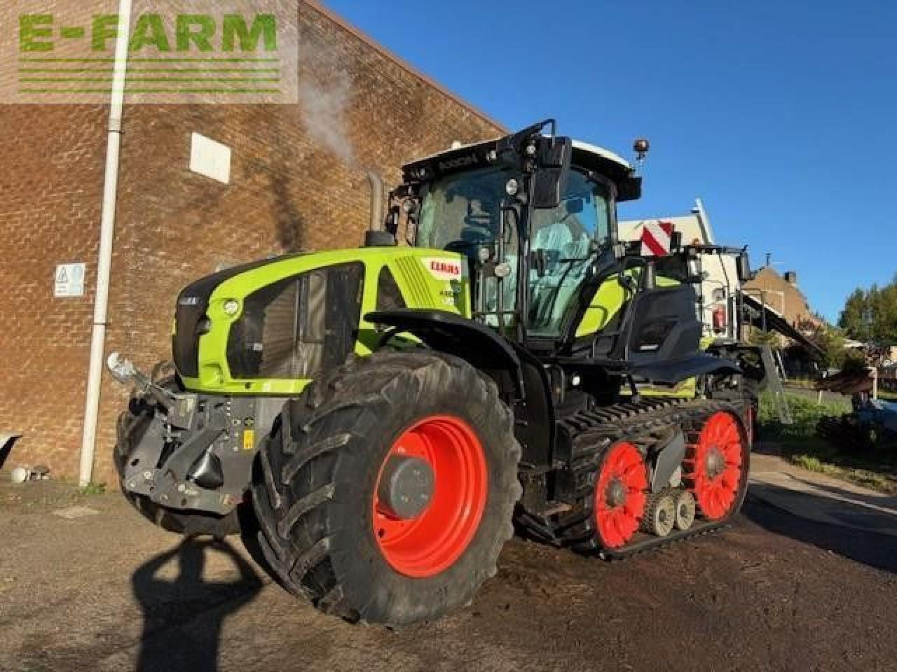 CLAAS AXION 960 TT - Farm tractor: picture 2 CLAAS AXION 960 TT - Farm tractor: picture 2