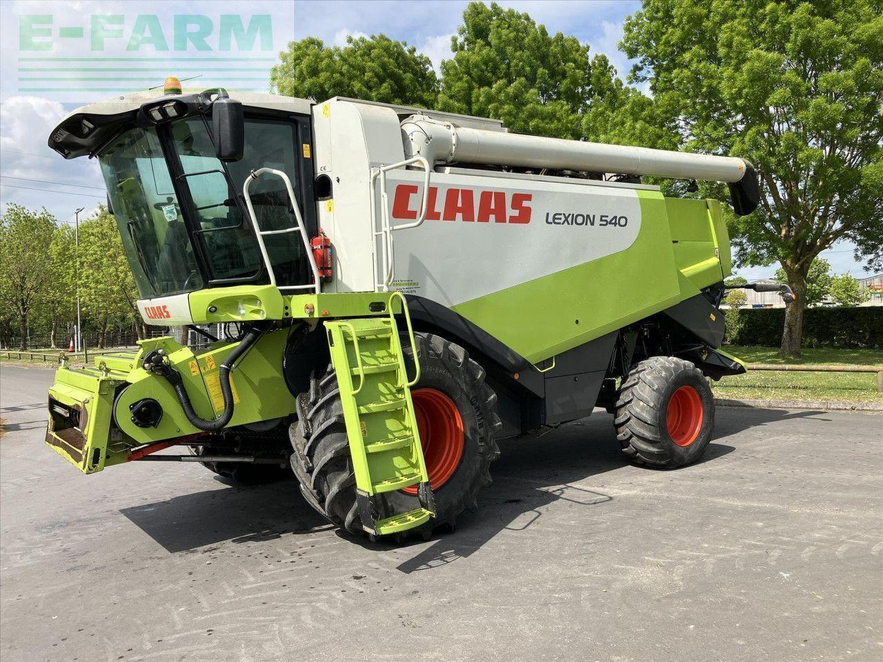CLAAS LEXION 540 - Combine harvester: picture 2 CLAAS LEXION 540 - Combine harvester: picture 2