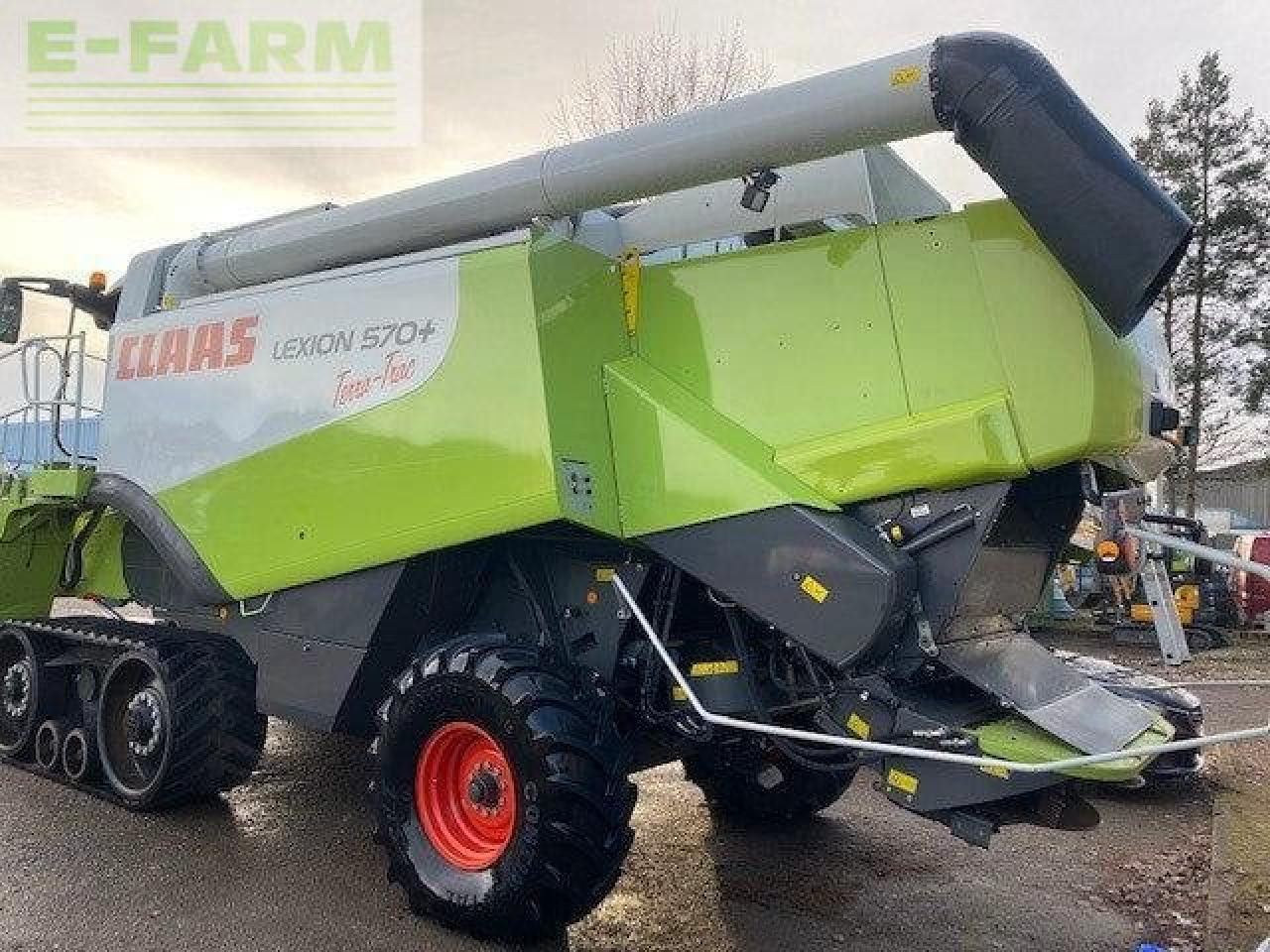 CLAAS LEXION 570+ - Combine harvester: picture 3 CLAAS LEXION 570+ - Combine harvester: picture 3