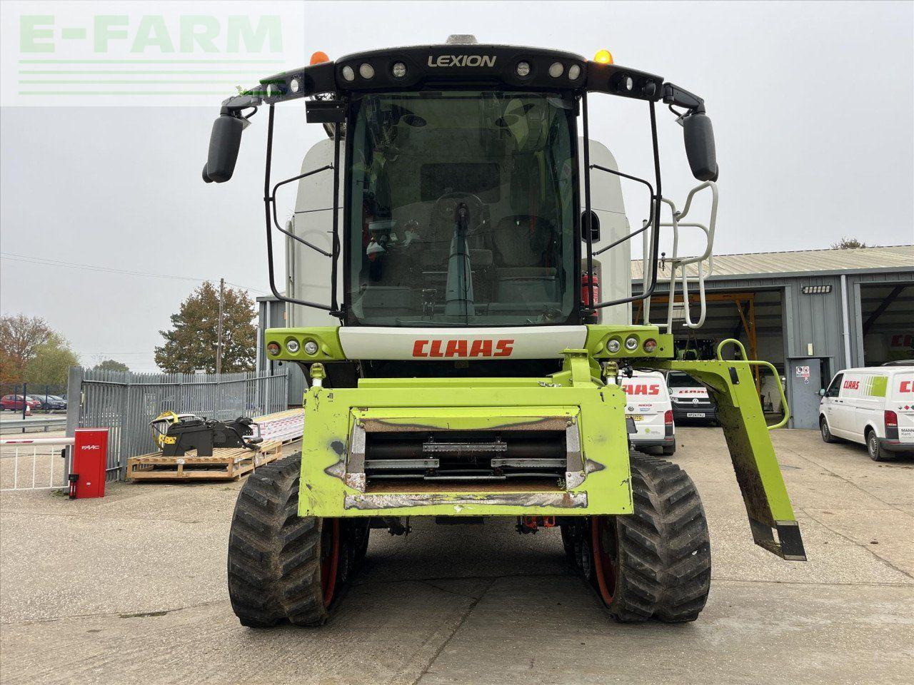 CLAAS LEXION 750 TT - Combine harvester: picture 2 CLAAS LEXION 750 TT - Combine harvester: picture 2