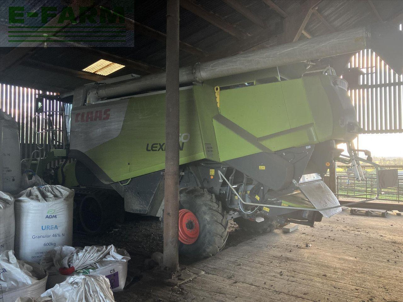 CLAAS LEXION 750 TT - Combine harvester: picture 4 CLAAS LEXION 750 TT - Combine harvester: picture 4