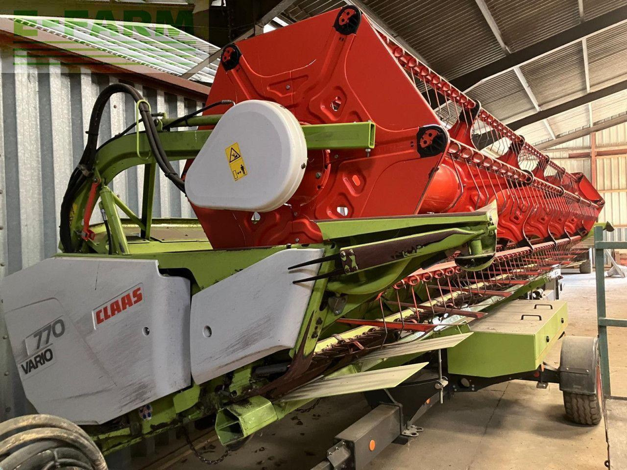 CLAAS LEXION 750 TT - Combine harvester: picture 3 CLAAS LEXION 750 TT - Combine harvester: picture 3
