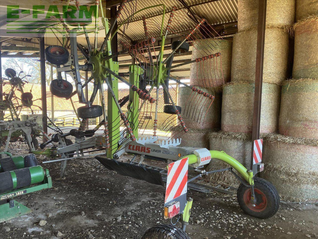 CLAAS LINER 2600 - Tedder/ Rake: picture 4 CLAAS LINER 2600 - Tedder/ Rake: picture 4