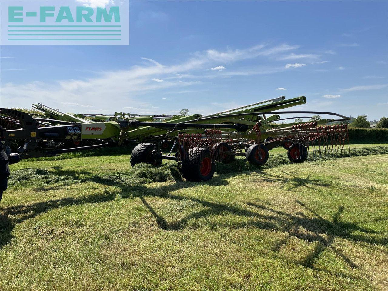 CLAAS LINER 4800 BUSINESS COMFORT - Tedder/ Rake: picture 2 CLAAS LINER 4800 BUSINESS COMFORT - Tedder/ Rake: picture 2