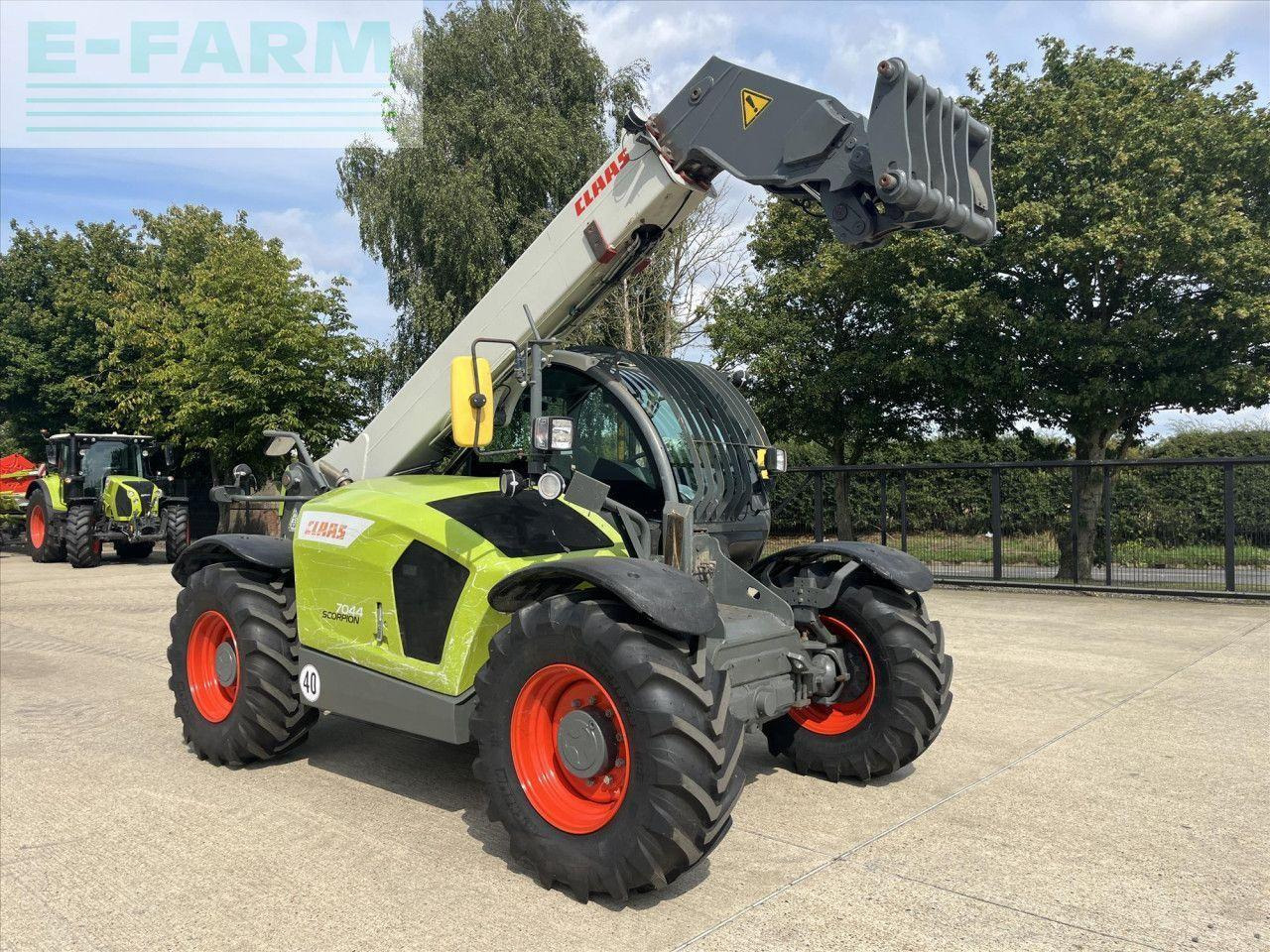 CLAAS SCORPION 7044 - Telescopic handler: picture 3 CLAAS SCORPION 7044 - Telescopic handler: picture 3
