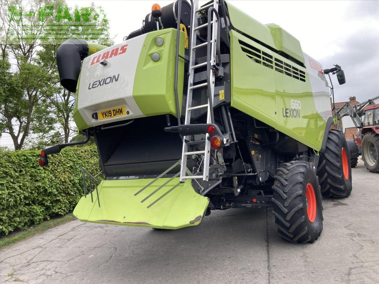 CLAAS USED 2019 LEXION 660 C/W V900 VARIO CUTTERBAR - Combine harvester: picture 4 CLAAS USED 2019 LEXION 660 C/W V900 VARIO CUTTERBAR - Combine harvester: picture 4