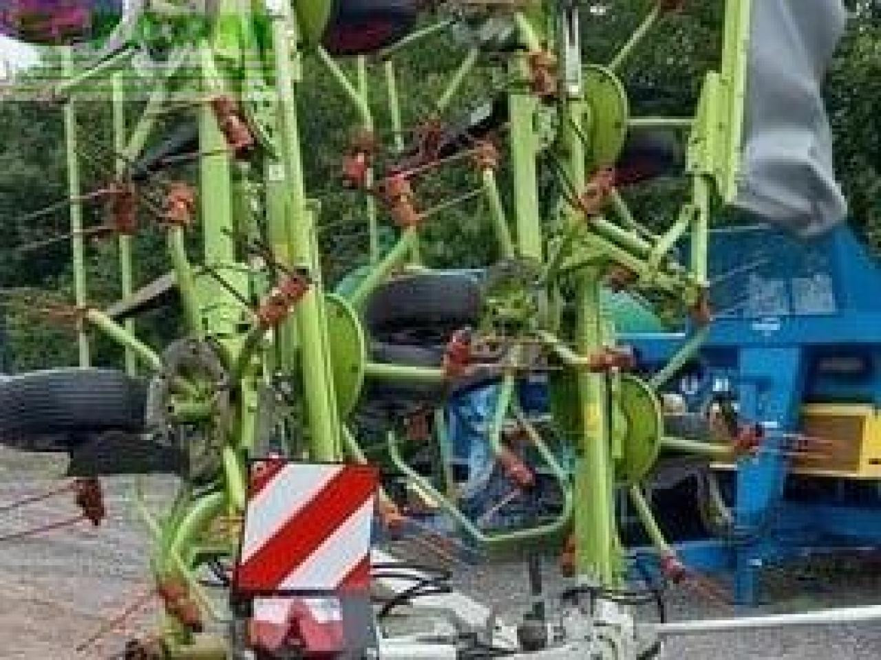 CLAAS VOLTO 1100 - Tedder/ Rake: picture 1 CLAAS VOLTO 1100 - Tedder/ Rake: picture 1